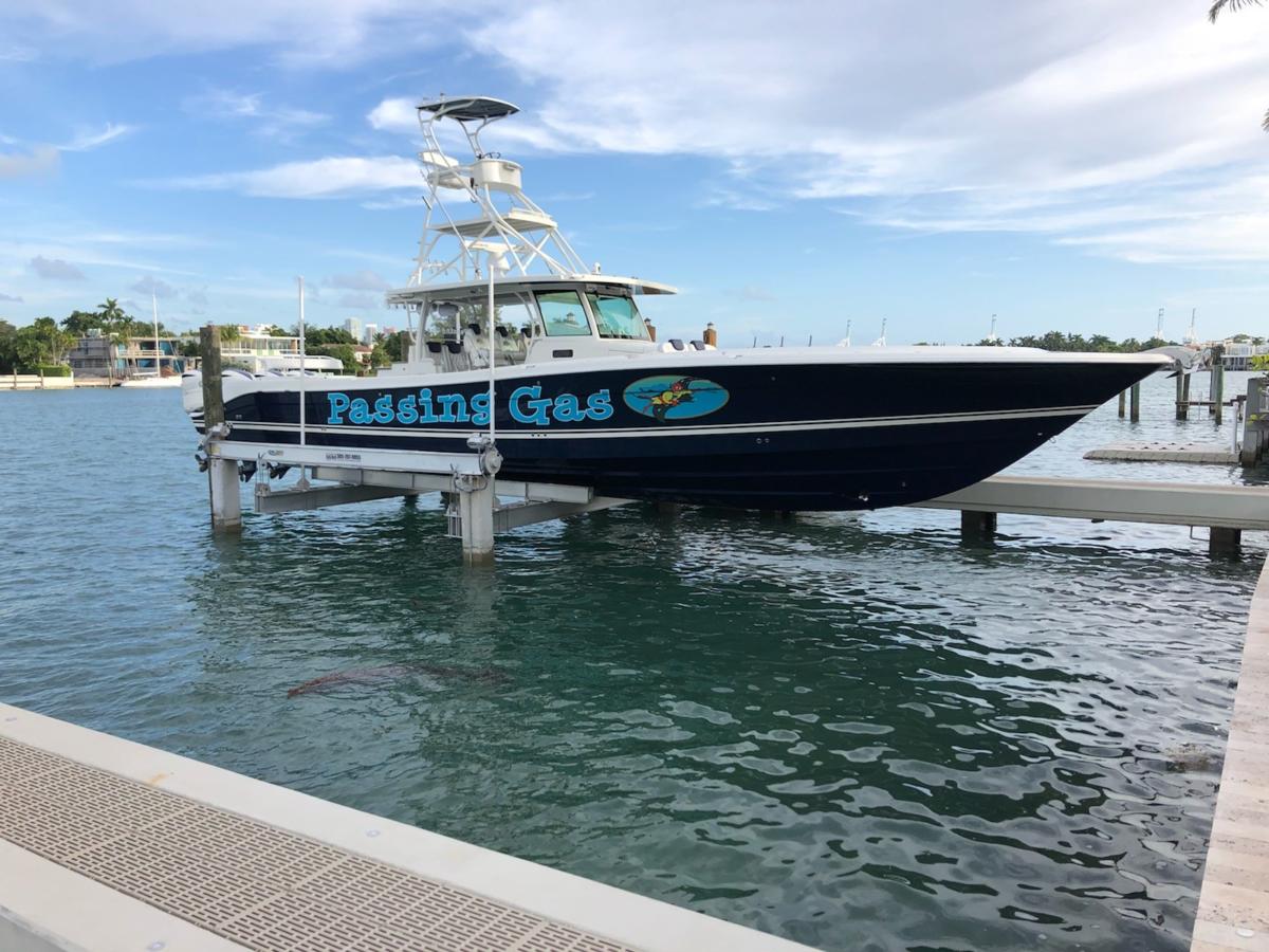 Aluminum FourPost Boat Lifts, Beam Lift Golden Boat Lifts