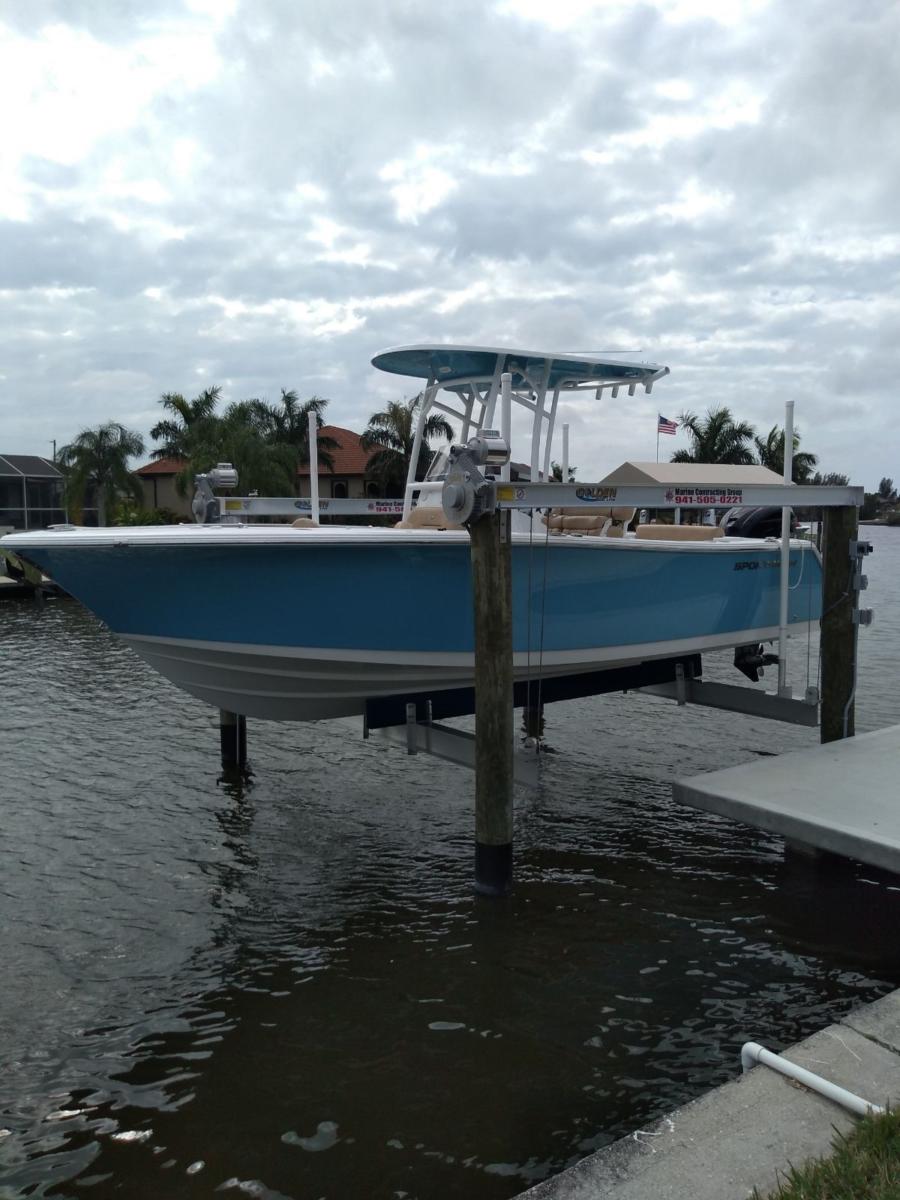 Aluminum FourPost Boat Lifts, Beam Lift Golden Boat Lifts